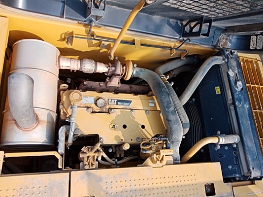 ขายรถขุด cat320d รถสภาพสวยสมบรูณ์ พร้อมใช้(คันที่2) สนใจติดต่อสอบถาม 092-3309229 อีด