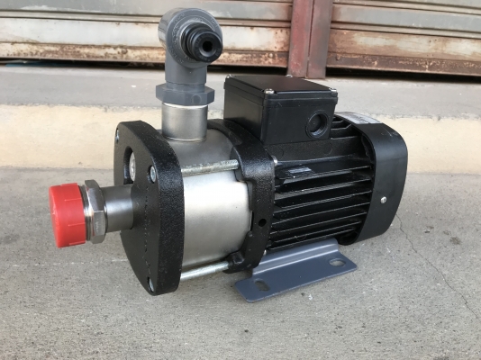 ขายปั้มน้ำแรงดันสูง Groundfos 0.6HP. 380V สภาพสวยมาก ใช้งานนมาน้อย หมุนนิ่ม พร้อมใช้งาน