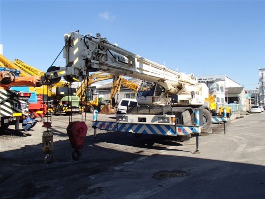 รถเครน TADANO TR250M-7 FB3400 รถเครน TADANO TR250M-7 FB3400