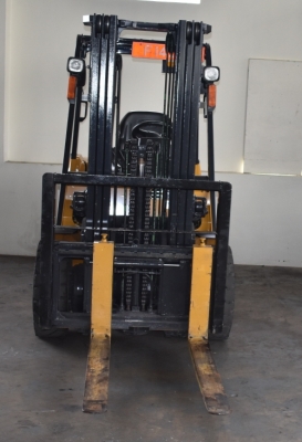 ขาย Forklift CAT DP30NT ดีเซล รถนำเข้า เสา 4.7 เมตร Full-Free + Side Shift ขาย Forklift CAT DP30NT ดีเซล รถนำเข้า เสา 4.7 เมตร Full-Free + Side Shift