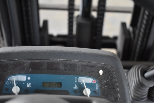 จำหน่าย Forklift Toyota 7FD25 นำเข้า เสา 4.3 เมตร Full Free 2 พัน ชม!! จำหน่าย Forklift Toyota 7FD25 นำเข้า เสา 4.3 เมตร Full Free 2 พัน ชม!!