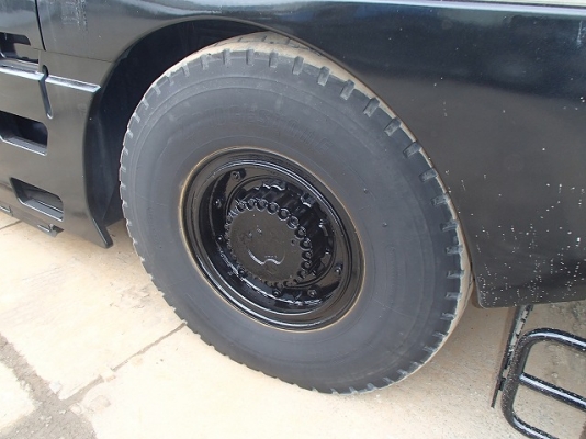 รถเครน KATO KR25H-V2 072702