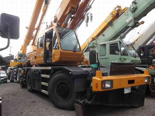 รถเครน KATO KR25H-V6 5410213