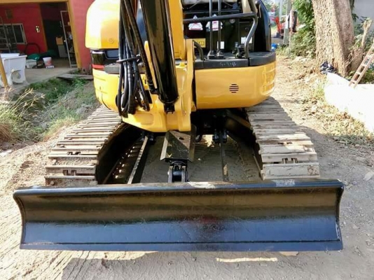 ขายรถขุด ยี่ห้อ: CAT แบบ: 303CR ขนาดPc30  ชั่วโมงการทำงาน 5488 ชม. คอนโทนสั้นปั้มนิ้ว ราคา 420,000 บาท (ต่อรองได้)    เครื่อง3สูบ ช่วงล่างแน่น100\% #มีลายหัวแย๊ก รถเก่านอกแท้ญี่ปุ่น  มีเอกสารใบอินวอย ไม่เคยใช้งานในไทย100\% รถพร้อมใช้งาน สนใจติดต่อ : 099-907