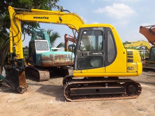 มาใหม่ค่ะ..KOMATSU  PC60-7E  เก่าญี่ปุ่นแท้  มีลายแย๊ก  เครื่องปั๊มดี  พร้อมใช้  โทร 089-3818694 ดวงนภา