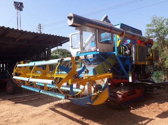 ขายชุดหน้ารถเกี่ยวข้าว