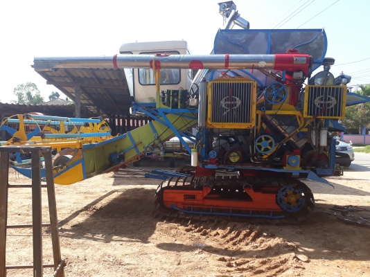 ขายชุดหน้ารถเกี่ยวข้าว