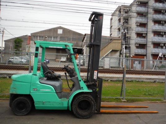 ขาย Forklift Mitsubishi นำเข้าญี่ปุ่น FD30D ดีเซล เสาสูง 5 เมตร ปี 2012 3 พันชั่วโมง ขาย Forklift Mitsubishi นำเข้าญี่ปุ่น FD30D ดีเซล เสาสูง 5 เมตร ปี 2012 3 พันชั่วโมง