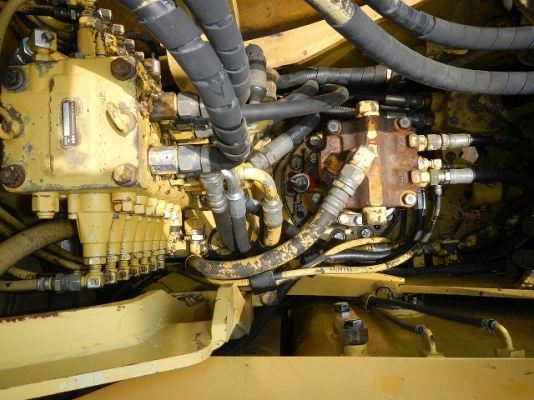 รถขุด KOMATSU PC70-7 50176