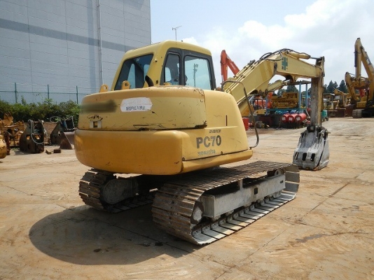 รถขุด KOMATSU PC70-7 50176
