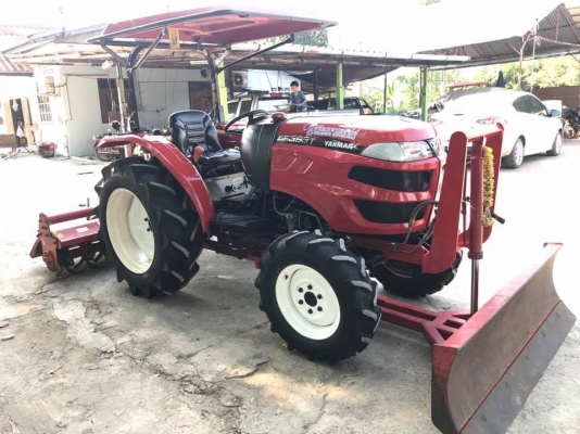 ขายรถไถยันมาร์ EF393T ทำงาน 1,600 ชั่วโมง อุปกรณ์ใบมีดหน้าและจอบหมุน สภาพนางฟ้า ราคา 298,000 บาท สนใ ขายรถไถยันมาร์ EF393T ทำงาน 1,600 ชั่วโมง อุปกรณ์ใบมีดหน้าและจอบหมุน สภาพนางฟ้า ราคา 298,000 บาท สนใ