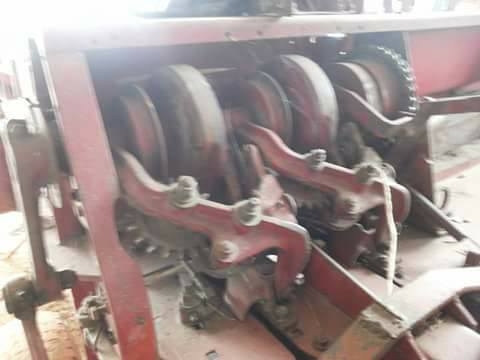 ขายตามสภาพ เครื่องอัดฟางแมคซึ 20 กำลังอัดฟางอยู่นะครับ ขายตามสภาพ เครื่องอัดฟางแมคซึ 20 กำลังอัดฟางอยู่นะครับ