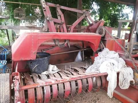 ขายตามสภาพ เครื่องอัดฟางแมคซึ 20 กำลังอัดฟางอยู่นะครับ ขายตามสภาพ เครื่องอัดฟางแมคซึ 20 กำลังอัดฟางอยู่นะครับ