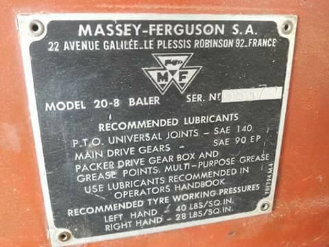 ขายตามสภาพ เครื่องอัดฟางแมคซึ 20 กำลังอัดฟางอยู่นะครับ ขายตามสภาพ เครื่องอัดฟางแมคซึ 20 กำลังอัดฟางอยู่นะครับ