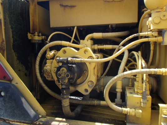 รถขุด KOBELCO SK200-1 YN14050