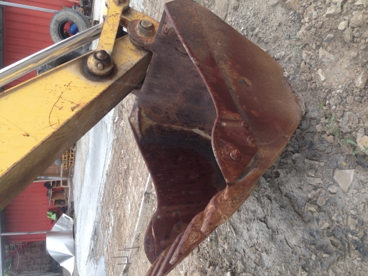 รถขุด KOBELCO SK200-1 YN14050