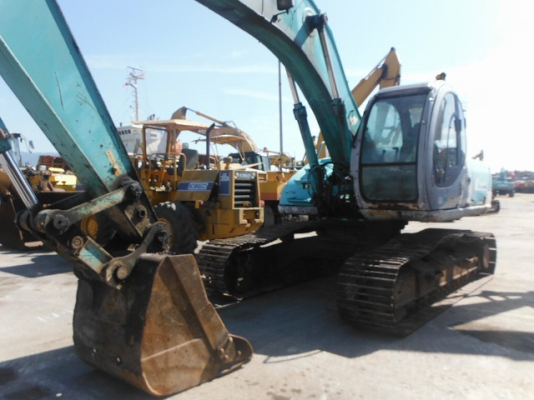 รถขุด KOBELCO SK200-3 YN-2852