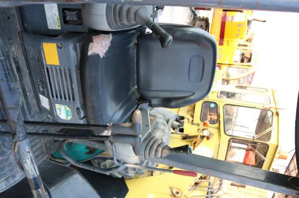 รถขุดเล็ก KOBELCO SK30SR-5 PW14-45071