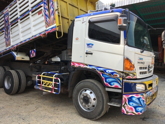 พ่วง 22 ล้อ ราคา 2.65 ล้านต่อรอง HINO 344 ปี 57ปลายปี ไมล์ 210,000 กม. กระบะเหล็ก - ดั้ม อู่พงษ์ไพบูลย์ ใส่ของได้ 29,600 กก. ยางดี ภายในสวย