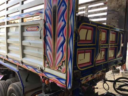 พ่วง 22 ล้อ ราคา 2.65 ล้านต่อรอง HINO 344 ปี 57ปลายปี ไมล์ 210,000 กม. กระบะเหล็ก - ดั้ม อู่พงษ์ไพบูลย์ ใส่ของได้ 29,600 กก. ยางดี ภายในสวย พ่วง 22 ล้อ ราคา 2.65 ล้านต่อรอง HINO 344 ปี 57ปลายปี ไมล์ 210,000 กม. กระบะเหล็ก - ดั้ม อู่พงษ์ไพบูลย์ ใส่ของได้ 29,600 กก. ยางดี ภายในสวย