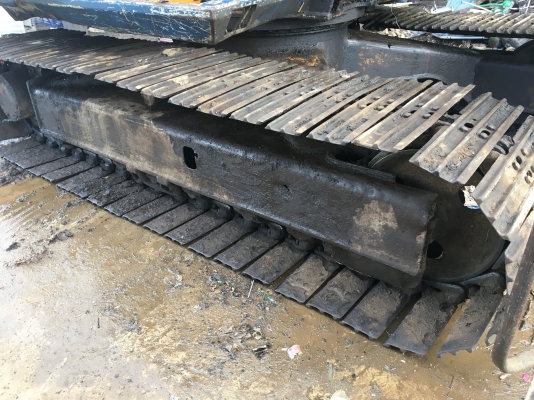 ขายแบคโฮ Komatsu pc120-3 พรัอมตัวดูดแม่เหล็ก