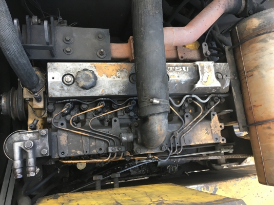 ขายแบคโฮ Komatsu pc120-3 พรัอมตัวดูดแม่เหล็ก