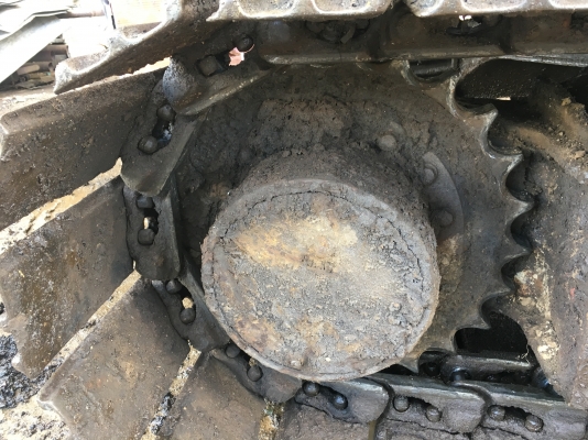 ขายแบคโฮ Komatsu pc120-3 พรัอมตัวดูดแม่เหล็ก