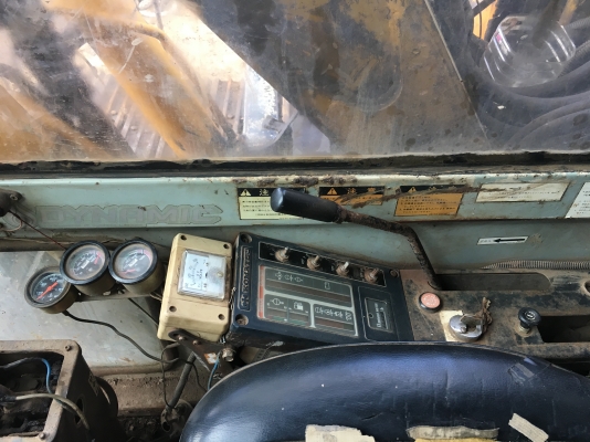 ขายแบคโฮ Komatsu pc120-3 พรัอมตัวดูดแม่เหล็ก