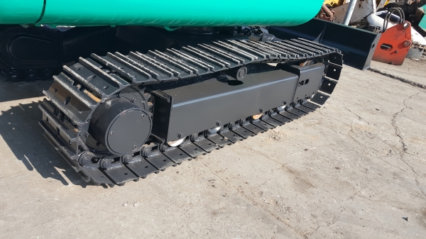 ขาย รถขุด KOMATSU รุ่น PC25-1- มือสองญี่ปุ่น แทรกเหล็ก สลัก บูทเอวแน่น 100\% มีไลน์กระแทก สวยพร้อมใช้งาน มือถือ 0818753444