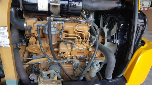 ขาย รถขุด KOMATSU รุ่น PC45-1- มือสองญี่ปุ่น แทรกเหล็ก สลัก บูทเอวแน่น 100\% ปั้มนิ้ว-ยูชิดะ-  สวยพร้อมใช้งาน มือถือ 0818753444