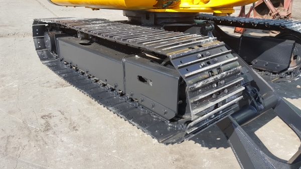 ขาย รถขุด KOMATSU รุ่น PC45-1- มือสองญี่ปุ่น แทรกเหล็ก สลัก บูทเอวแน่น 100\% ปั้มนิ้ว-ยูชิดะ-  สวยพร้อมใช้งาน มือถือ 0818753444