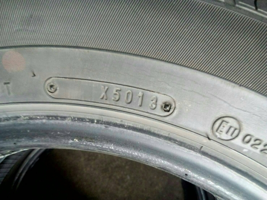 185/65R15  DUNLOP SP SPORT 300 ชุด 4 เส้น  tel. 081-427-3941