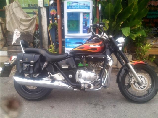 HONDA PHANTOM 200ccลายไฟใหญ่ตัวสุดท้าย รถบ้านมือเดียว ไม่ค่อยมีเวลาขี่ สภาพสวยๆใหม่ๆ