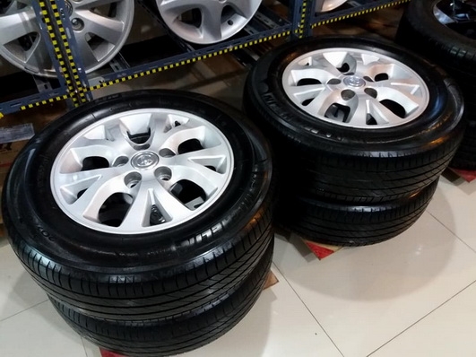 ยางมิชลิน 14-15 เบอร์ 205 65 15 ไม่มีซ่อม ราคาต่อรองได้ ตจว มีบริการจัดส่งครับ