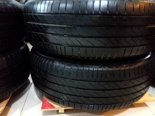 ยางมิชลิน 14-15 เบอร์ 205 65 15 ไม่มีซ่อม ราคาต่อรองได้ ตจว มีบริการจัดส่งครับ