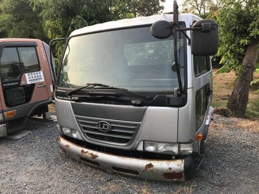 ขายหัวเก๋ง NISSAN UD 2ใบปัด นำเข้าจากญึ่ปุ่น100\% ราคาถูกๆ สภาพสวยๆมาก สนใจติดต่อ 081-948-5494