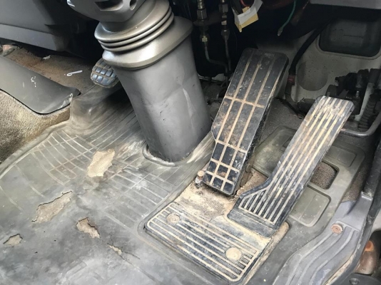 ขายหัวเก๋ง HINO RANGER(ไฮเทค) นำเข้าจากญึ่ปุ่น100\% ราคาถูกๆ สภาพสวยๆมาก สนใจติดต่อ 081-948-5494 ขายหัวเก๋ง HINO RANGER(ไฮเทค) นำเข้าจากญึ่ปุ่น100\% ราคาถูกๆ สภาพสวยๆมาก สนใจติดต่อ 081-948-5494