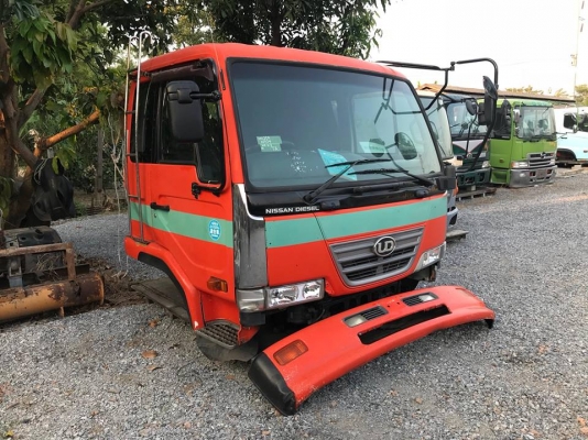 ขายหัวเก๋ง NISSAN UD 2ใบปัด นำเข้าจากญึ่ปุ่น100\% ราคาถูกๆ สภาพสวยๆมาก สนใจติดต่อ 081-948-5494