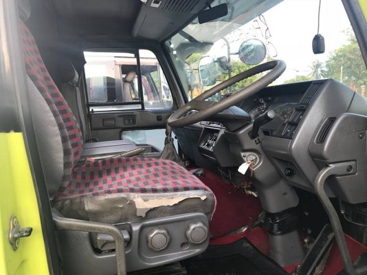 ขายหัวเก๋ง NISSAN UD(BIG THUMB) นำเข้าจากญึ่ปุ่น100\% ราคาถูกๆ สภาพสวยๆมาก สนใจติดต่อ 081-948-5494 ขายหัวเก๋ง NISSAN UD(BIG THUMB) นำเข้าจากญึ่ปุ่น100\% ราคาถูกๆ สภาพสวยๆมาก สนใจติดต่อ 081-948-5494