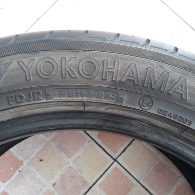ขายยาง 225-50-17 YOKOHAMA DB (japan) ปี15 ดอกท่วม 1คู่