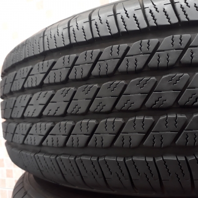 ขายยาง MICHELIN 265-65-17 ปี15 งามๆ 1ชุด