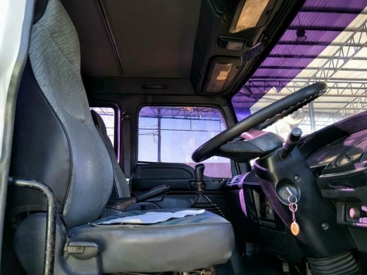 ขาย10ล้อหัวลาก Isuzu 270 แรงม้า