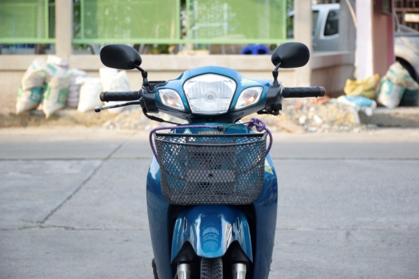 Wave125s ไมล์ดิจิตอล สตาดมือ สภาพสวยมาก รถบ้านแท้มือเดียว Wave125s ไมล์ดิจิตอล สตาดมือ สภาพสวยมาก รถบ้านแท้มือเดียว