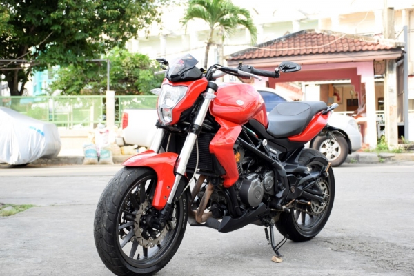 tnt 300 2015 abs รถบ้านมือเดียว