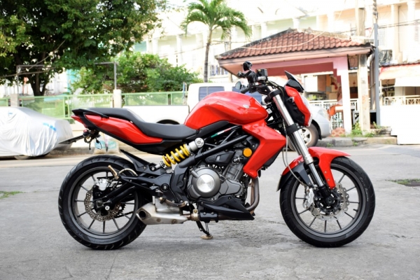 tnt 300 2015 abs รถบ้านมือเดียว