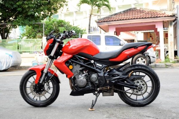 tnt 300 2015 abs รถบ้านมือเดียว