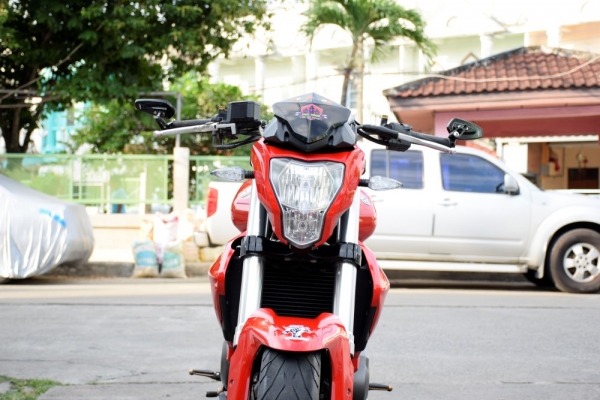 tnt 300 2015 abs รถบ้านมือเดียว