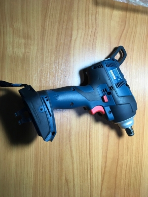 บล็อก ไร้สาย BOSCH GDS 18V-EC 250 Brushless บล็อก ไร้สาย BOSCH GDS 18V-EC 250 Brushless