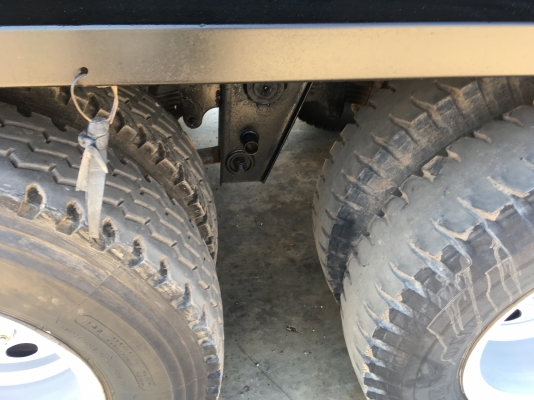 ขายด่วนรถพ่วงดั้มFM1A 344ปี58 ดั้มสามมิตรแม่ลูก ใช้งานเบาๆไม่เคยแบก สภาพสวยสด พร้อมใช้