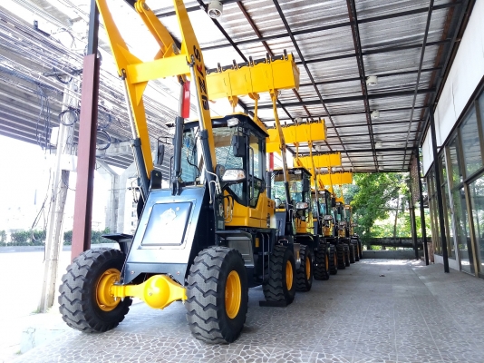 ล้อตักล้อยาง Shanyu ***ของใหม่มือหนึ่ง*** 399,000 ยอดขายอันดับหนึ่งในจีน คุ้มทุนการใช้งาน คุณภาพดี ราคาถูก มีอะไหล่ครบทุกชิ้นส่วน รับประกัน 1 ปี สามารถเปลี่ยนอุปกรณ์เสริมได้หลากหลาย หนีบ ยก ดัน รุ่น ZL930 ล้อตักล้อยาง Shanyu ***ของใหม่มือหนึ่ง*** 399,000 ยอดขายอันดับหนึ่งในจีน คุ้มทุนการใช้งาน คุณภาพดี ราคาถูก มีอะไหล่ครบทุกชิ้นส่วน รับประกัน 1 ปี สามารถเปลี่ยนอุปกรณ์เสริมได้หลากหลาย หนีบ ยก ดัน รุ่น ZL930